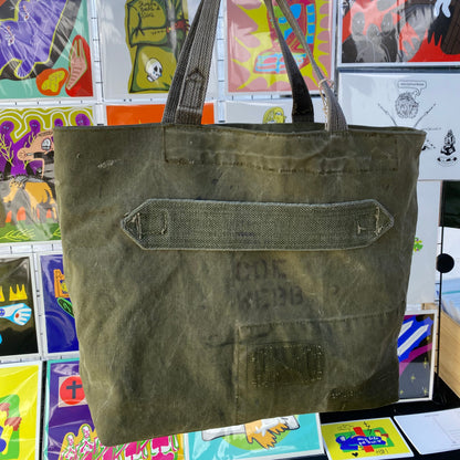 UPCYCLED MILITARY DUFFLE TOTE BAG - GREIGE INTERIOR