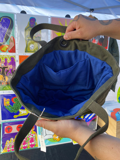 UPCYCLED MILITARY DUFFLE TOTE BAG - BLUE INTERIOR