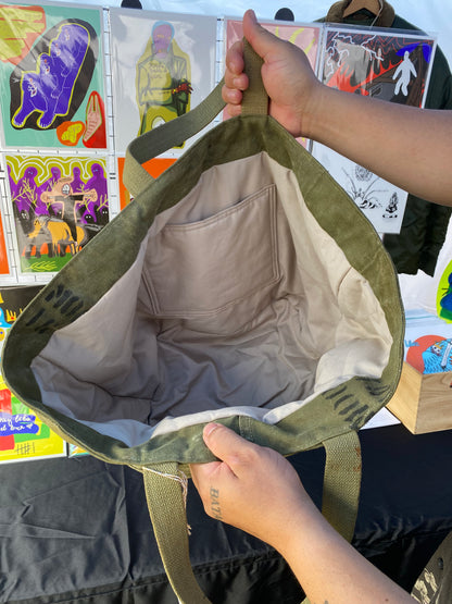 UPCYCLED MILITARY DUFFLE TOTE BAG - GREIGE INTERIOR
