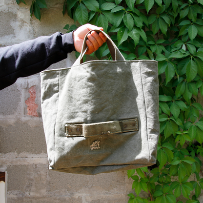 UPCYCLED MILITARY DUFFLE TOTE BAG - BURN
