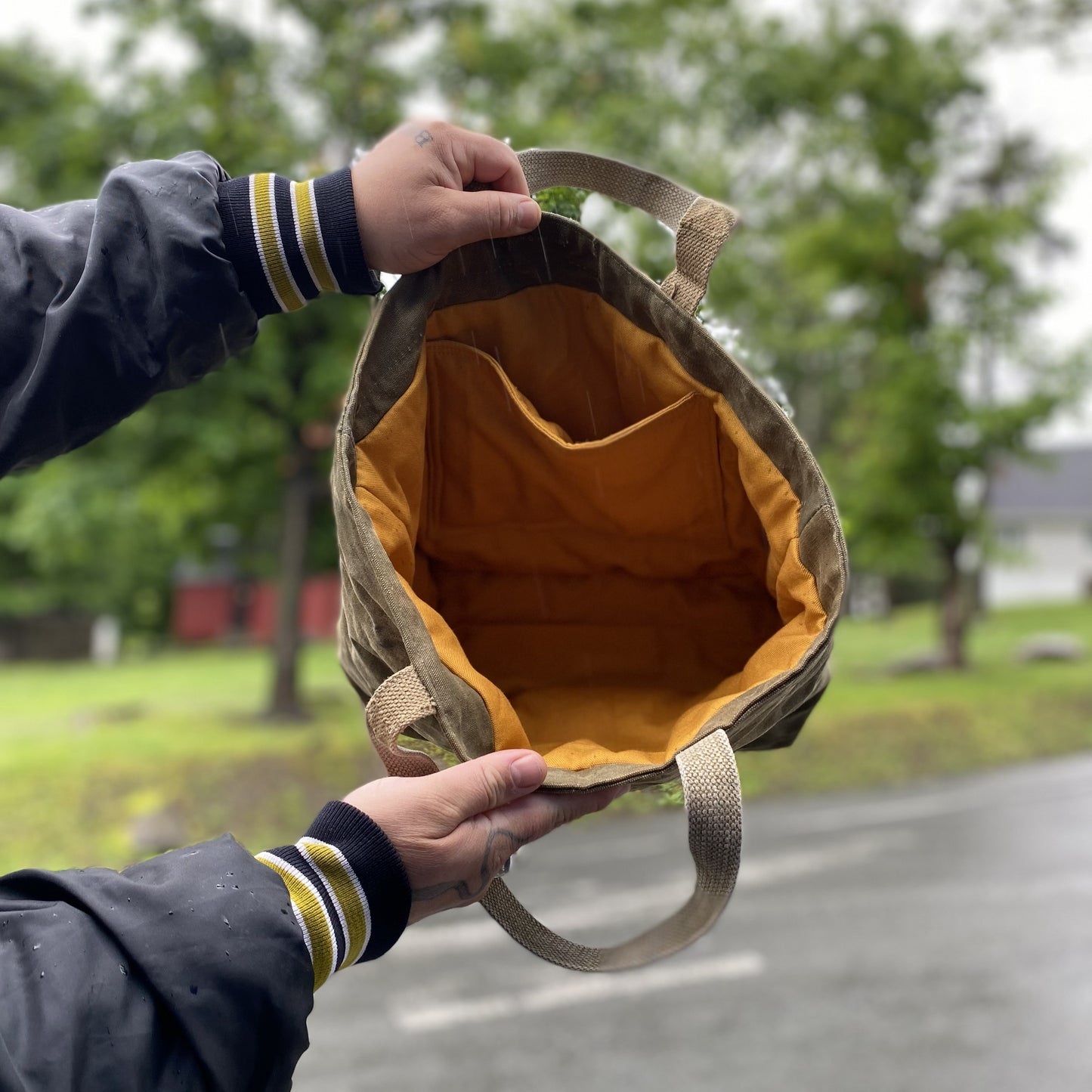 UPCYCLED MILITARY DUFFLE TOTE BAG - DUCHAM