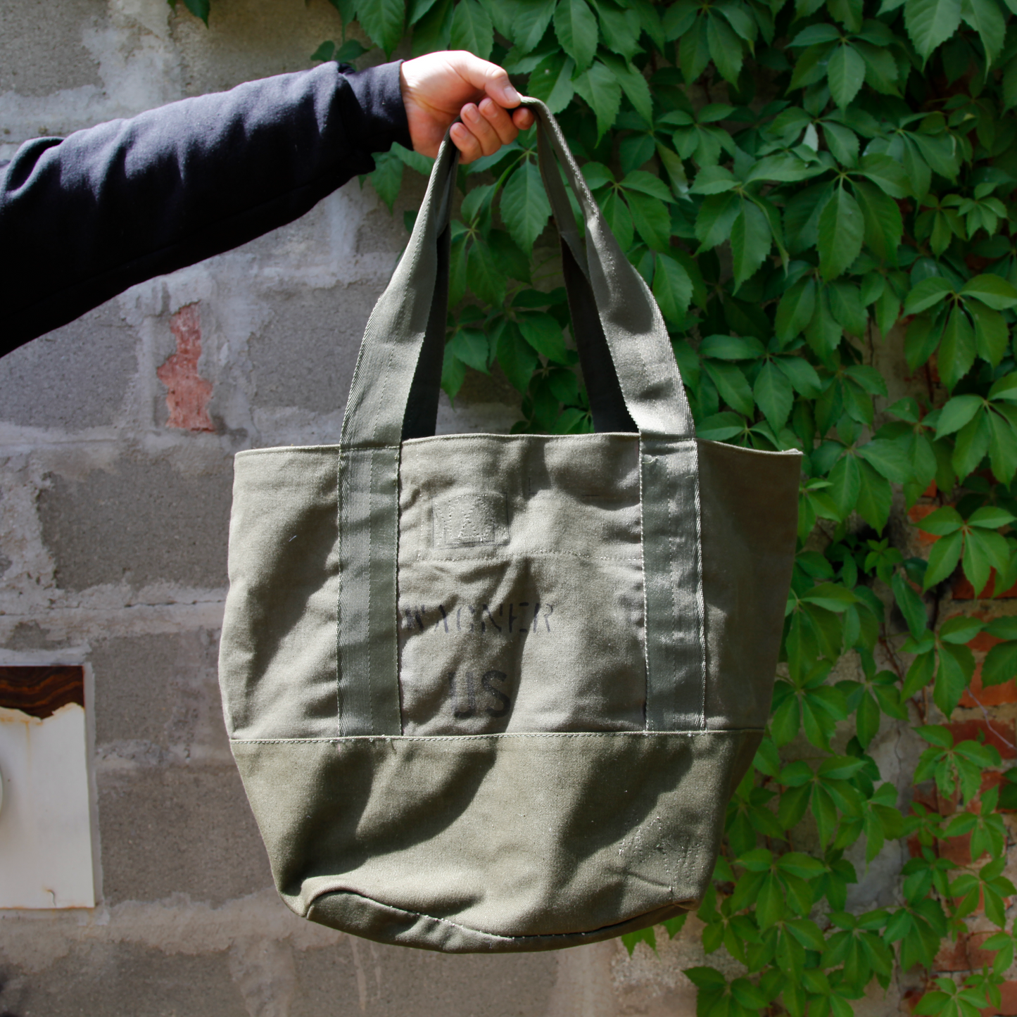 UPCYCLED MILITARY DUFFLE TOTE BAG - GREEN SCARF