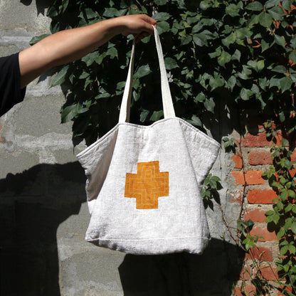 SKULL TOTE