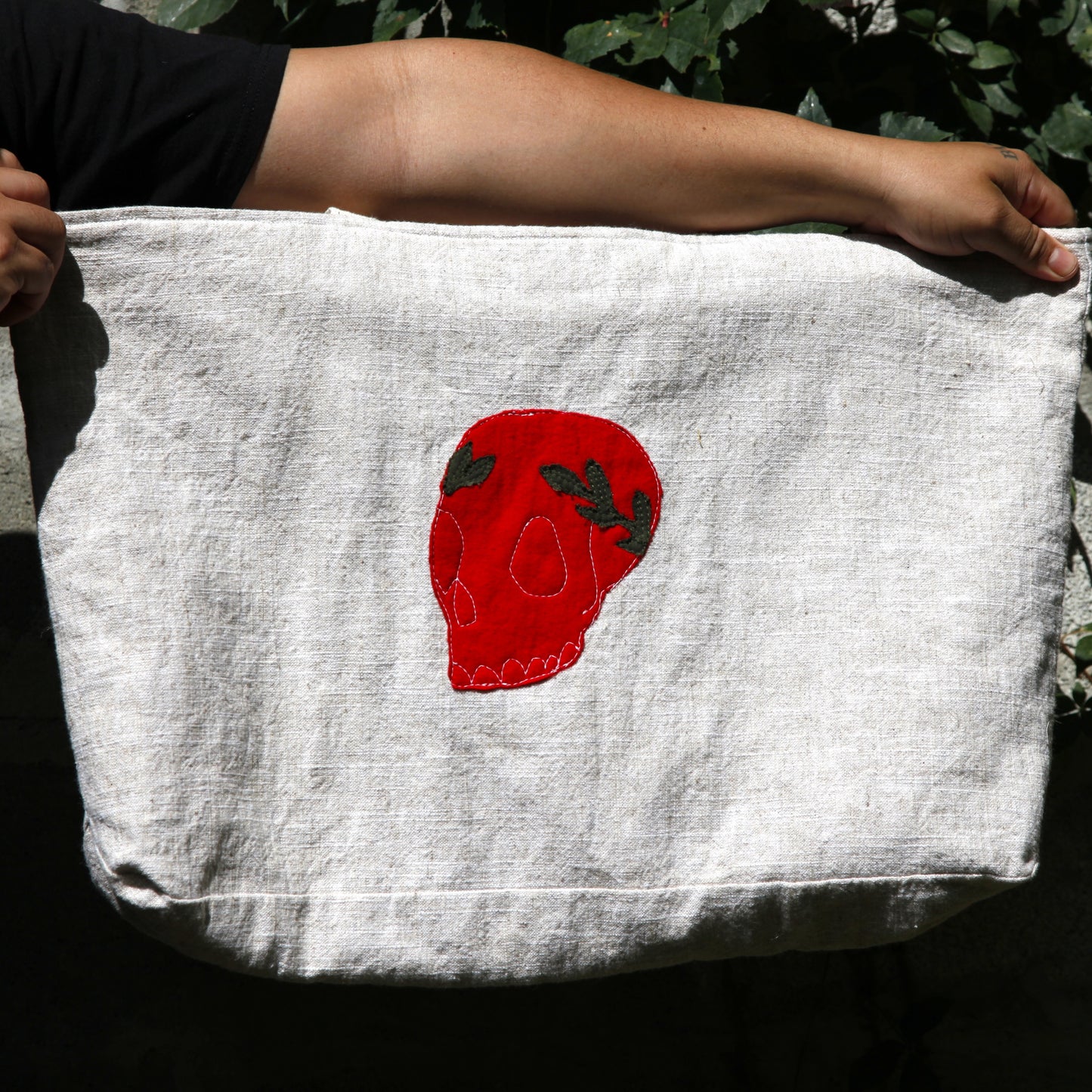 SKULL TOTE